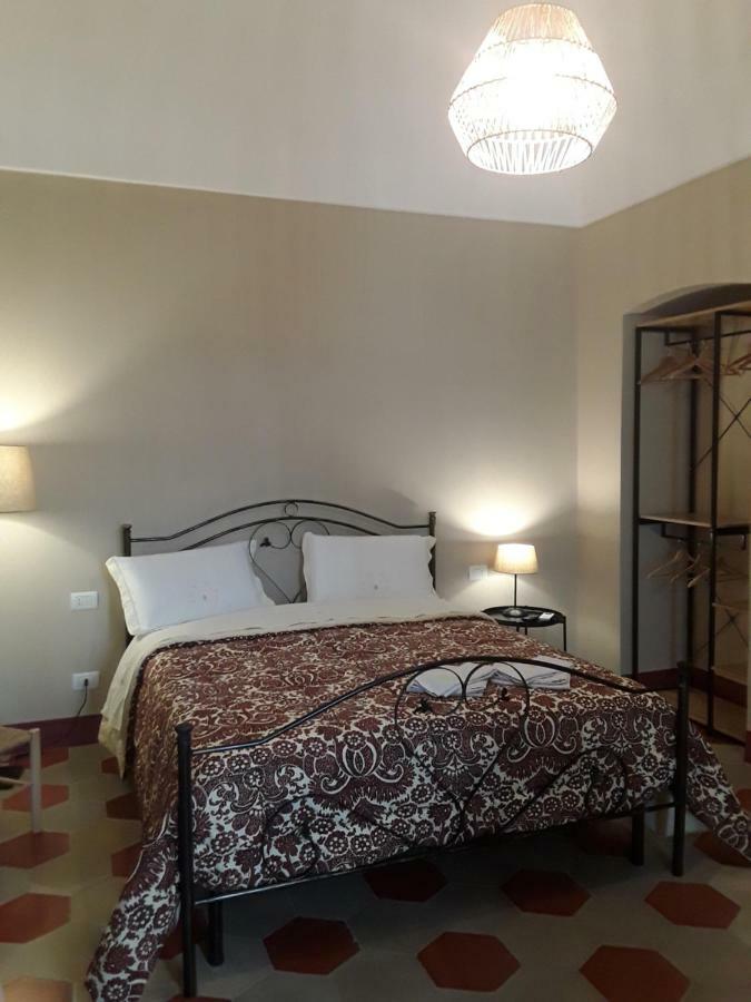 Dimora Don Francesco Bed & Breakfast Alberobello Exterior photo